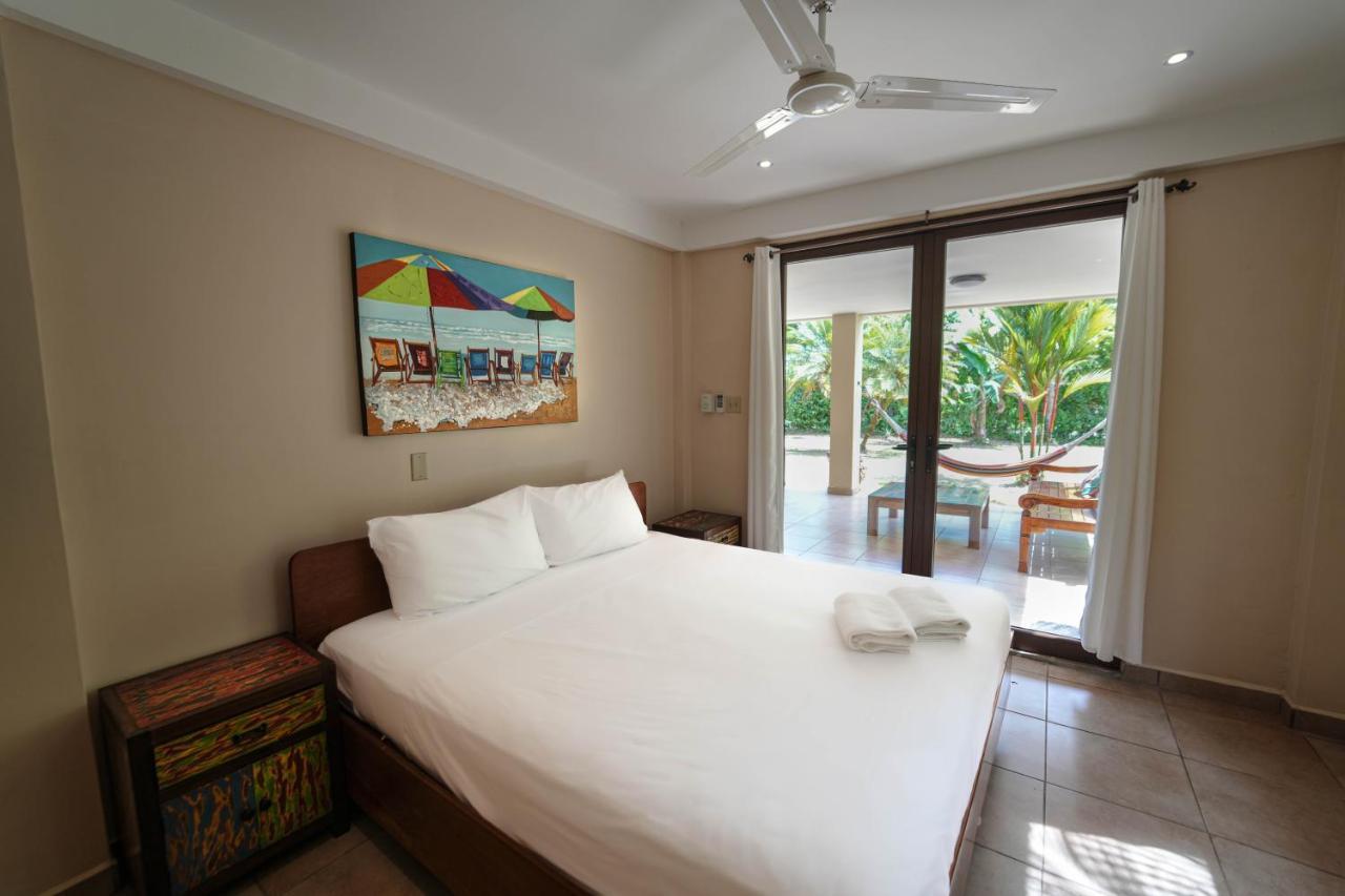 Sol Y Sombra Bed and Breakfast Μπόκας ντελ Τόρο Εξωτερικό φωτογραφία
