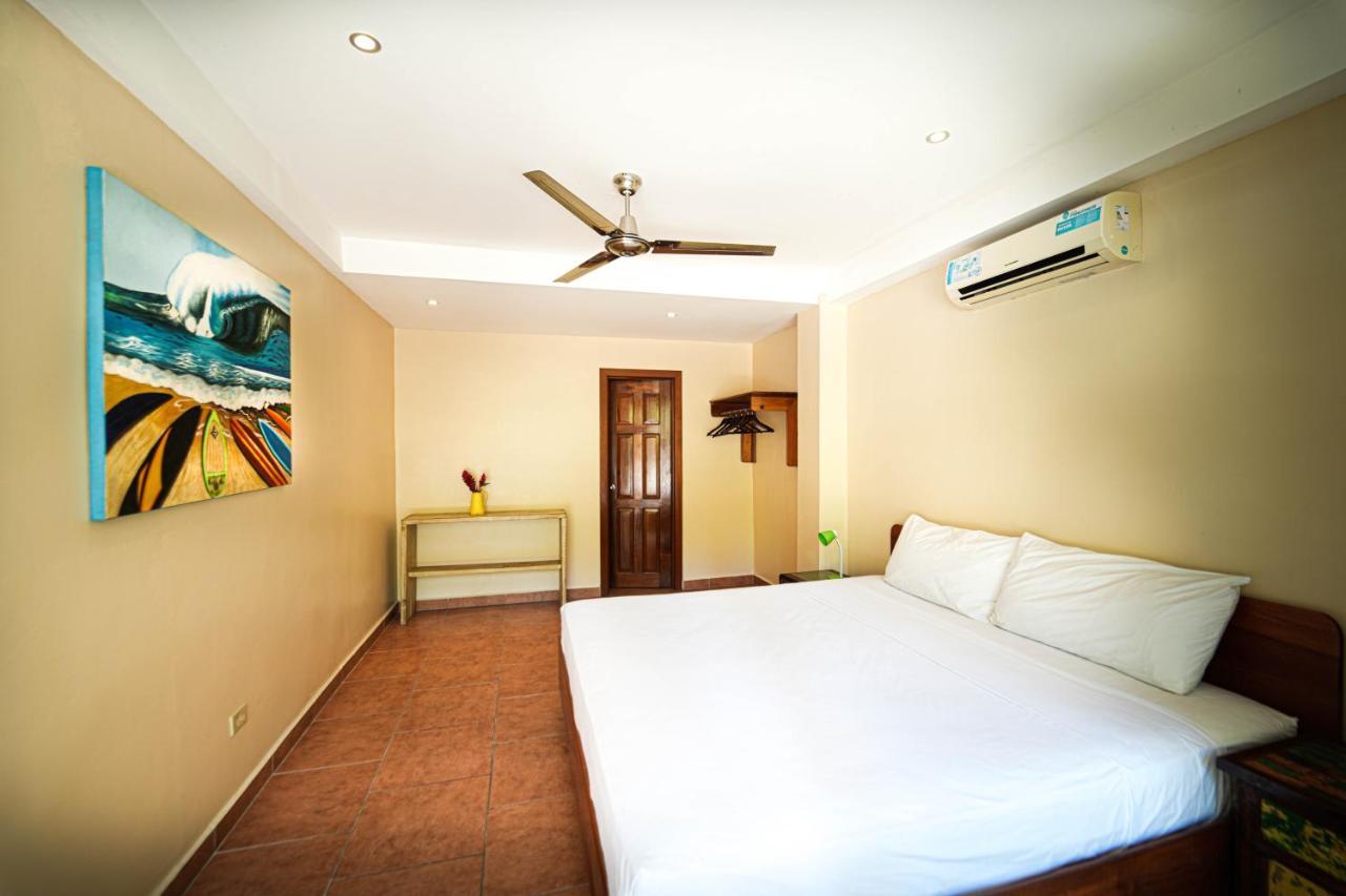 Sol Y Sombra Bed and Breakfast Μπόκας ντελ Τόρο Εξωτερικό φωτογραφία