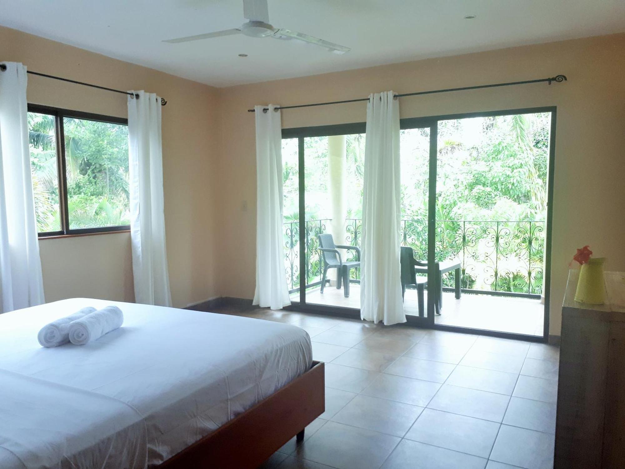 Sol Y Sombra Bed and Breakfast Μπόκας ντελ Τόρο Δωμάτιο φωτογραφία